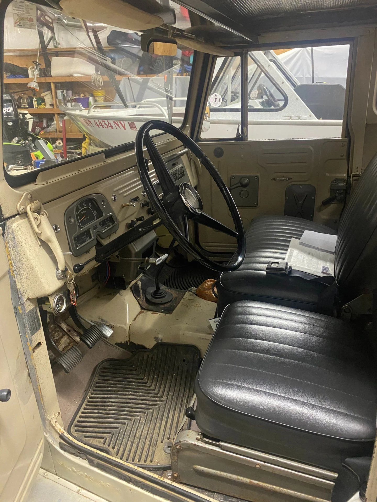 Interior.webp