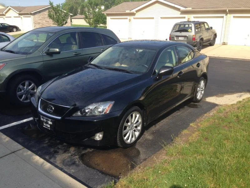 IS250AWD.webp