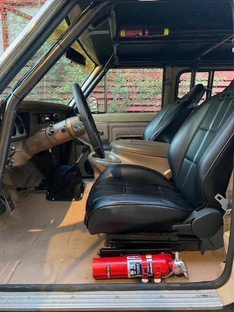 Jeep interior 2022 1.webp