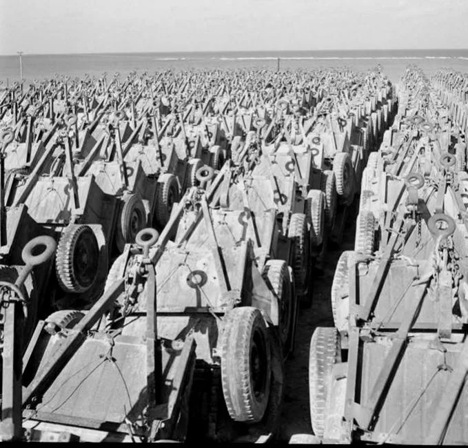 jeep-trailer-cemetary-Okinawa-1949.webp