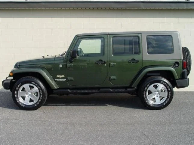 jeepnaturalpearl.webp