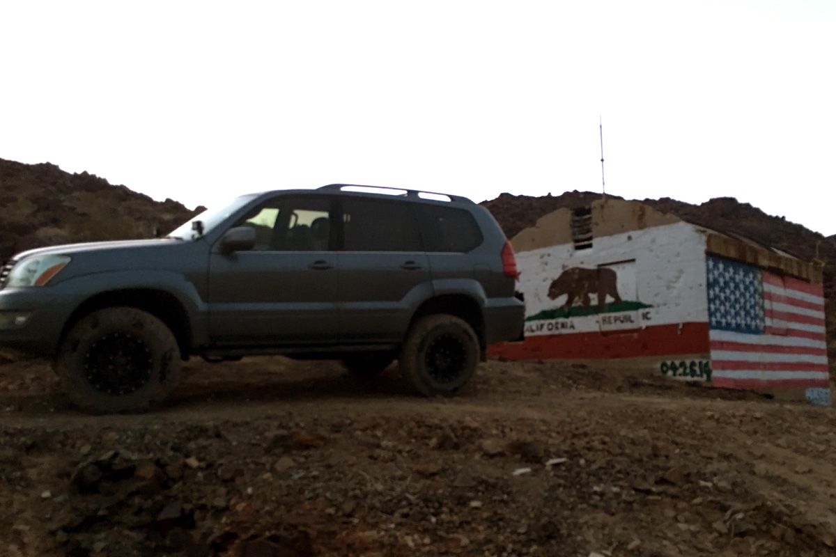 JoshuaTree_OK_Mine_02.jpg