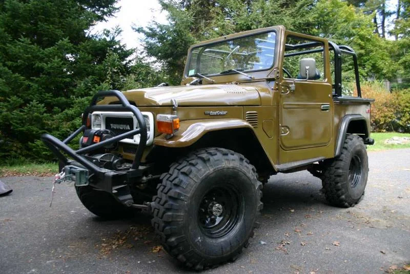 JR40b.webp