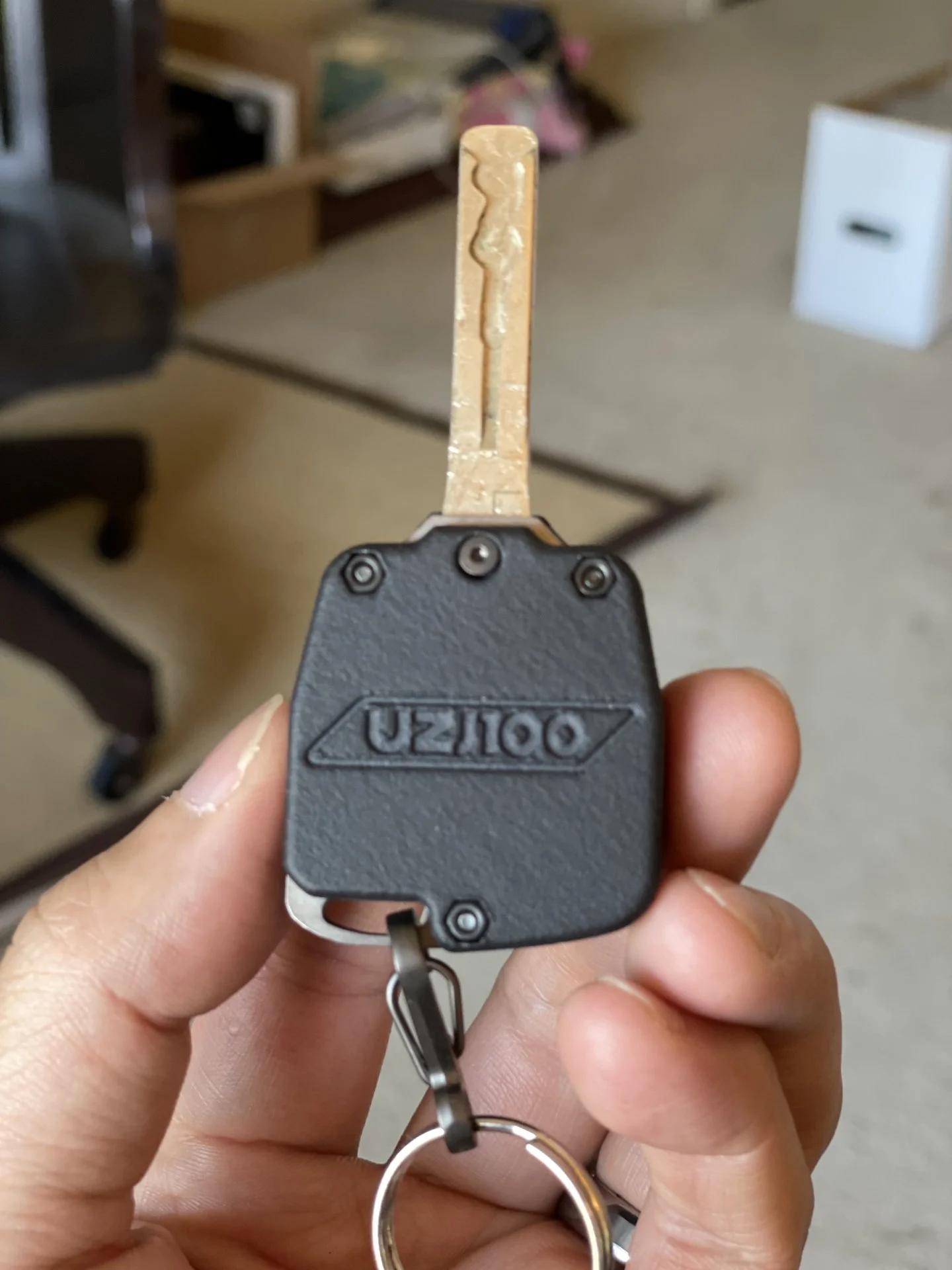 key_back.jpg