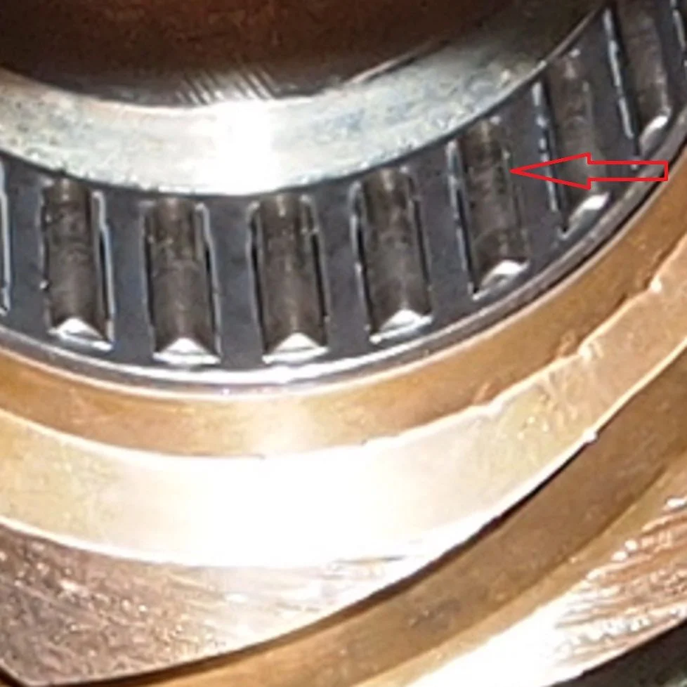Kunckle RH 00LX 557Km (1)c.jpg