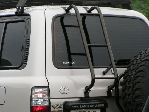 LadderB.jpg