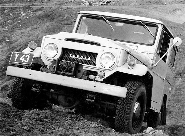 Land%20Cruiser-47.webp