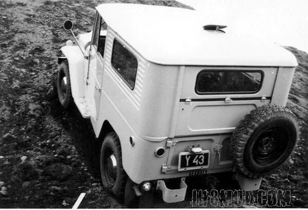 Land%20Cruiser-48.webp