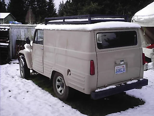 land-cruiser-001.webp