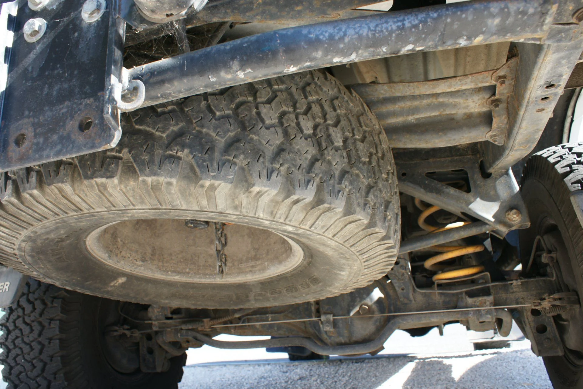 land cruiser 001.webp
