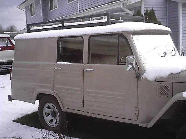 land-cruiser-003.webp