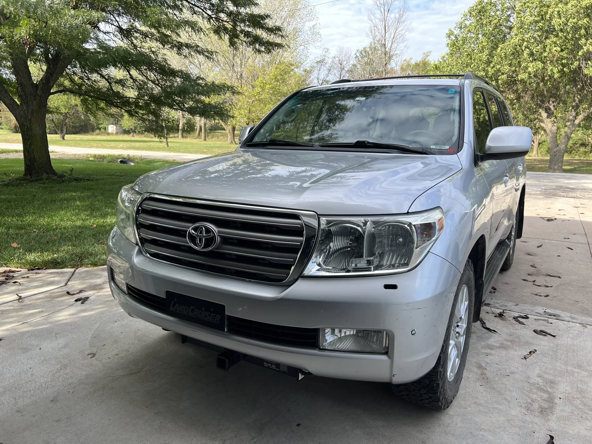 Land Cruiser-01.jpg