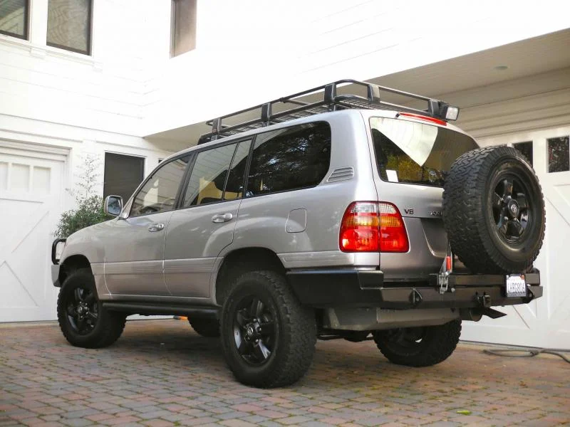LAND CRUISER - 09.webp