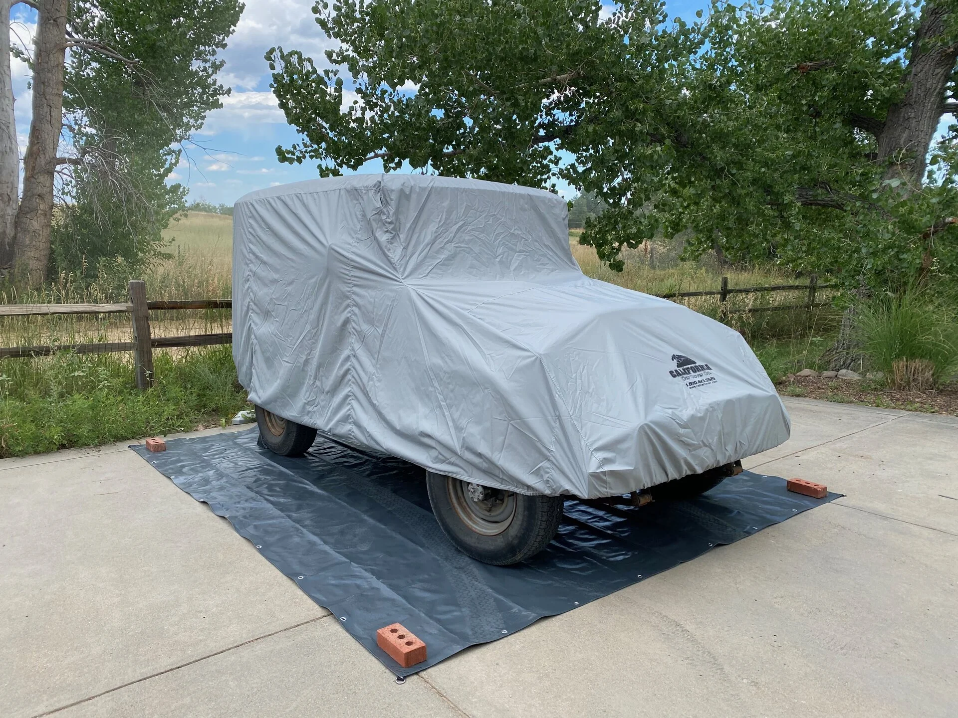 Land Cruiser - 1 of 4.webp