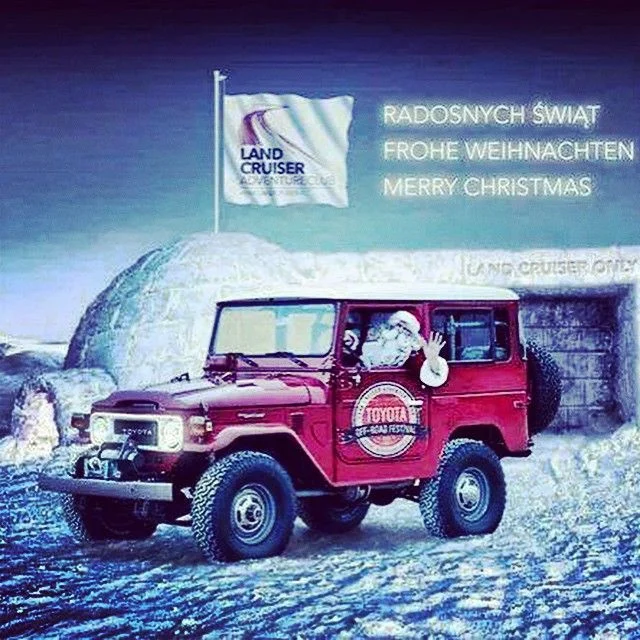 land cruiser santa.webp