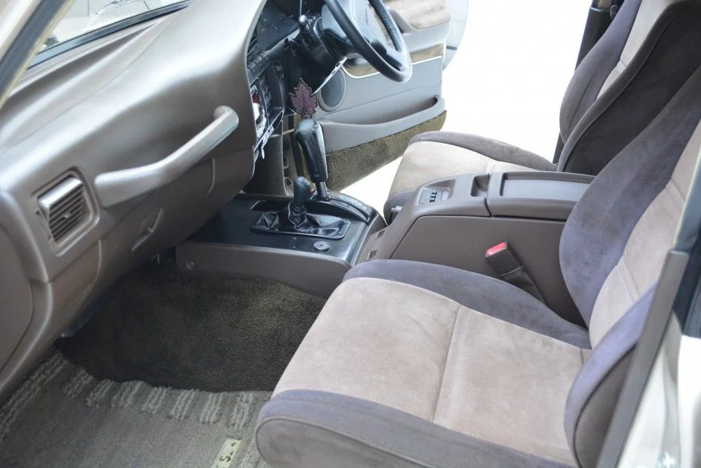 Land Cruiser2.webp