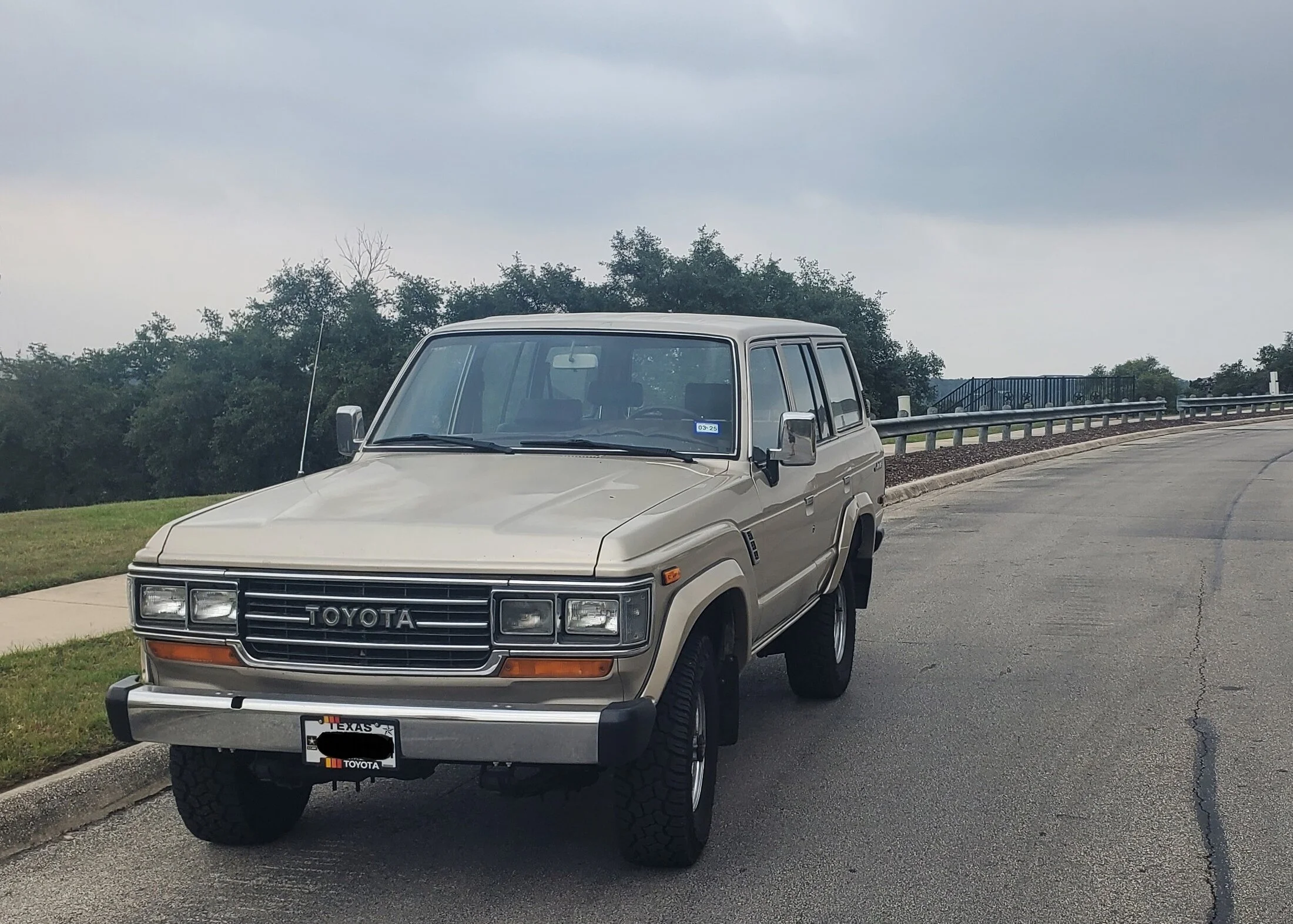 Land Cruiser3.webp