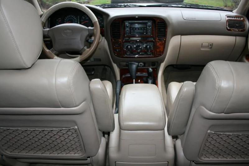 Landcruiser 008_8.webp