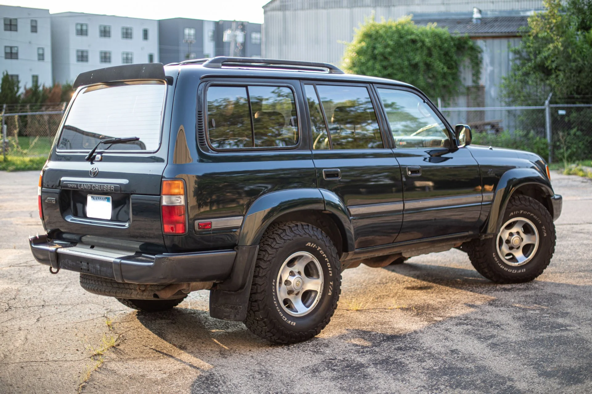 landcruiser-11.webp