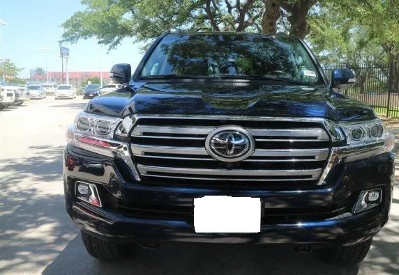 Landcruiser-2.webp