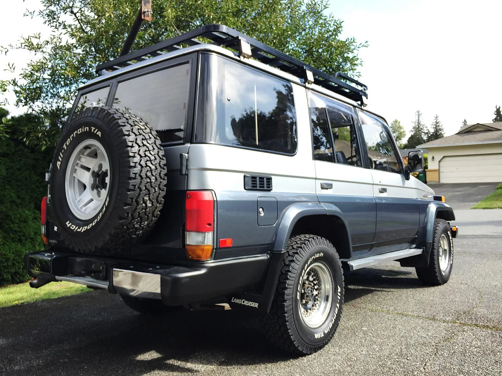 landcruiser-4.jpg