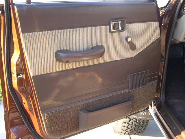 landcruiser fj60 024.webp