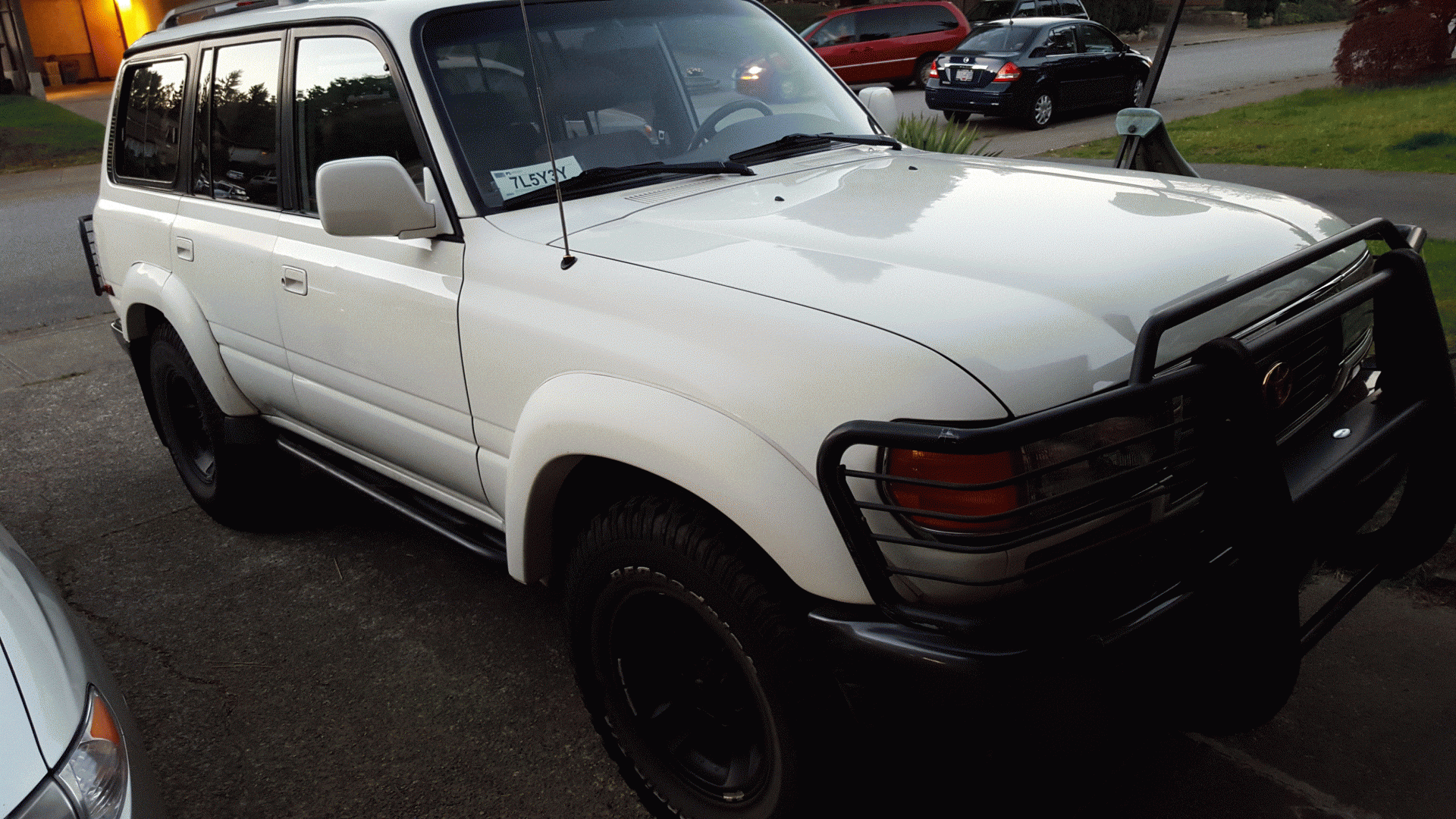 Landcruiser front.gif