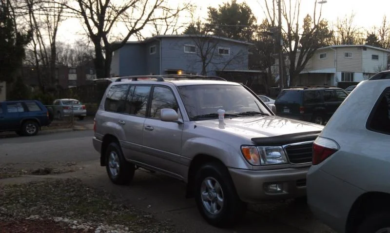 landcruiser2000.webp