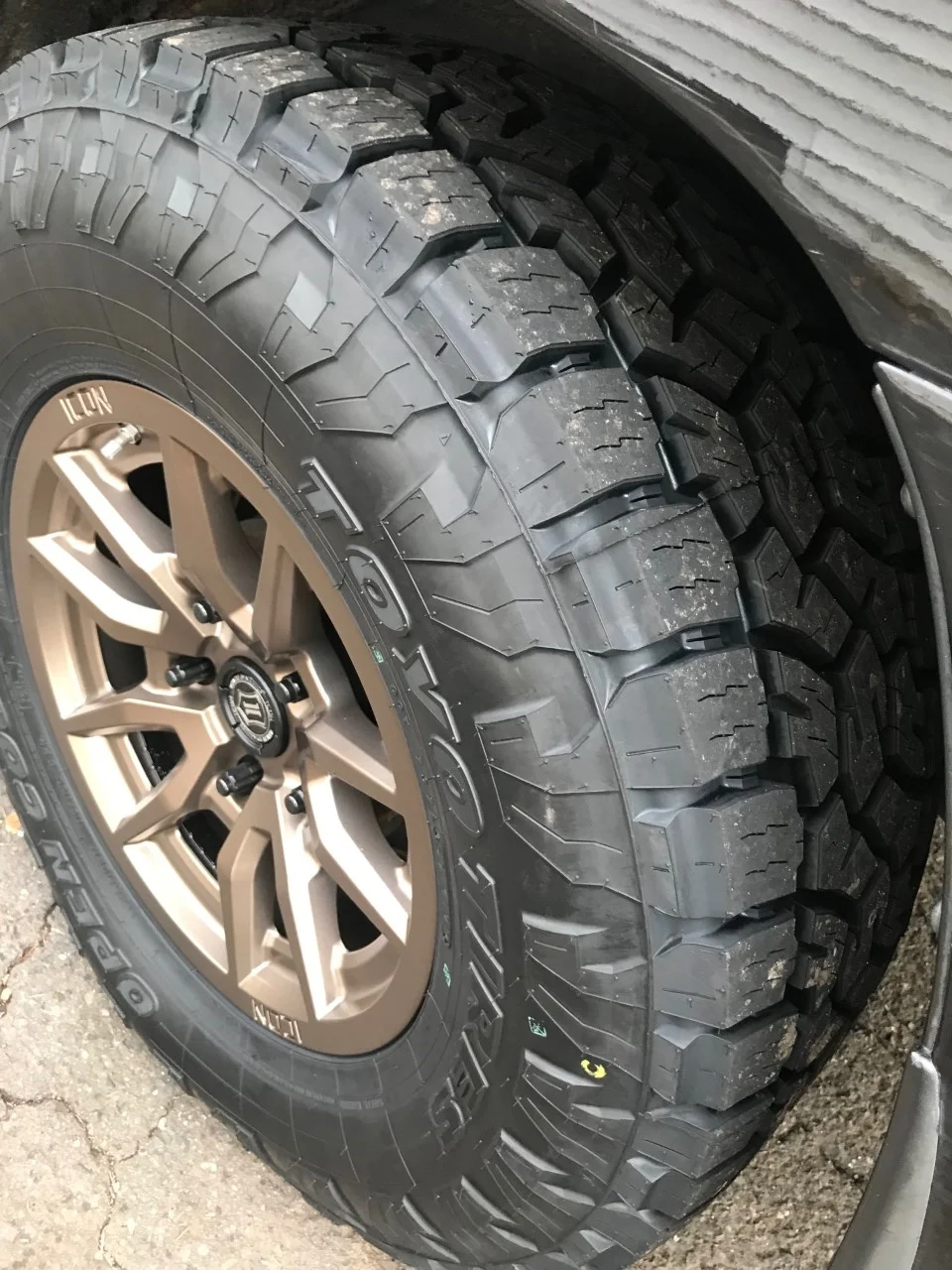 LandCruiser3.jpg