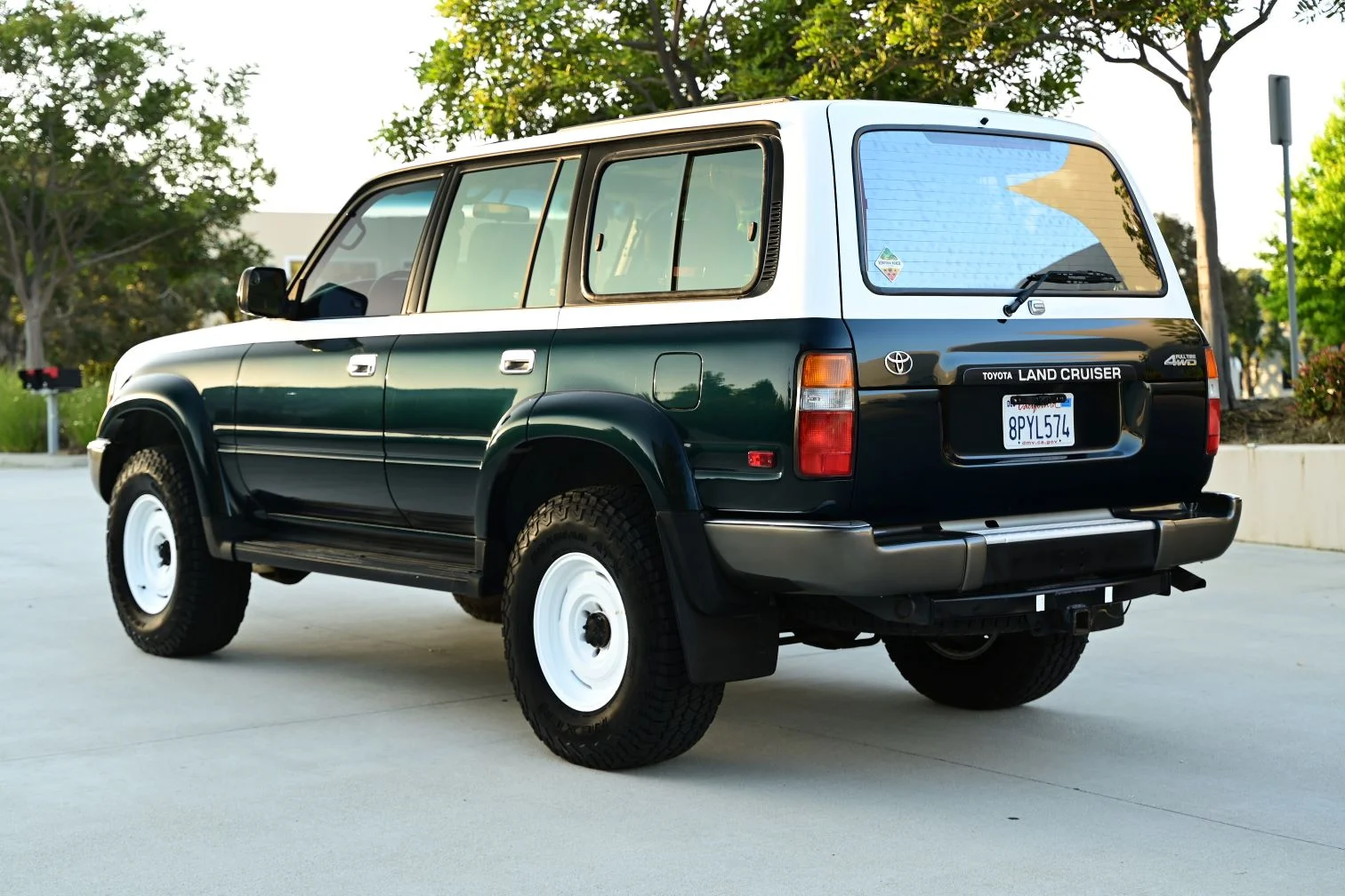 LandCruiser80 LeftRR.webp