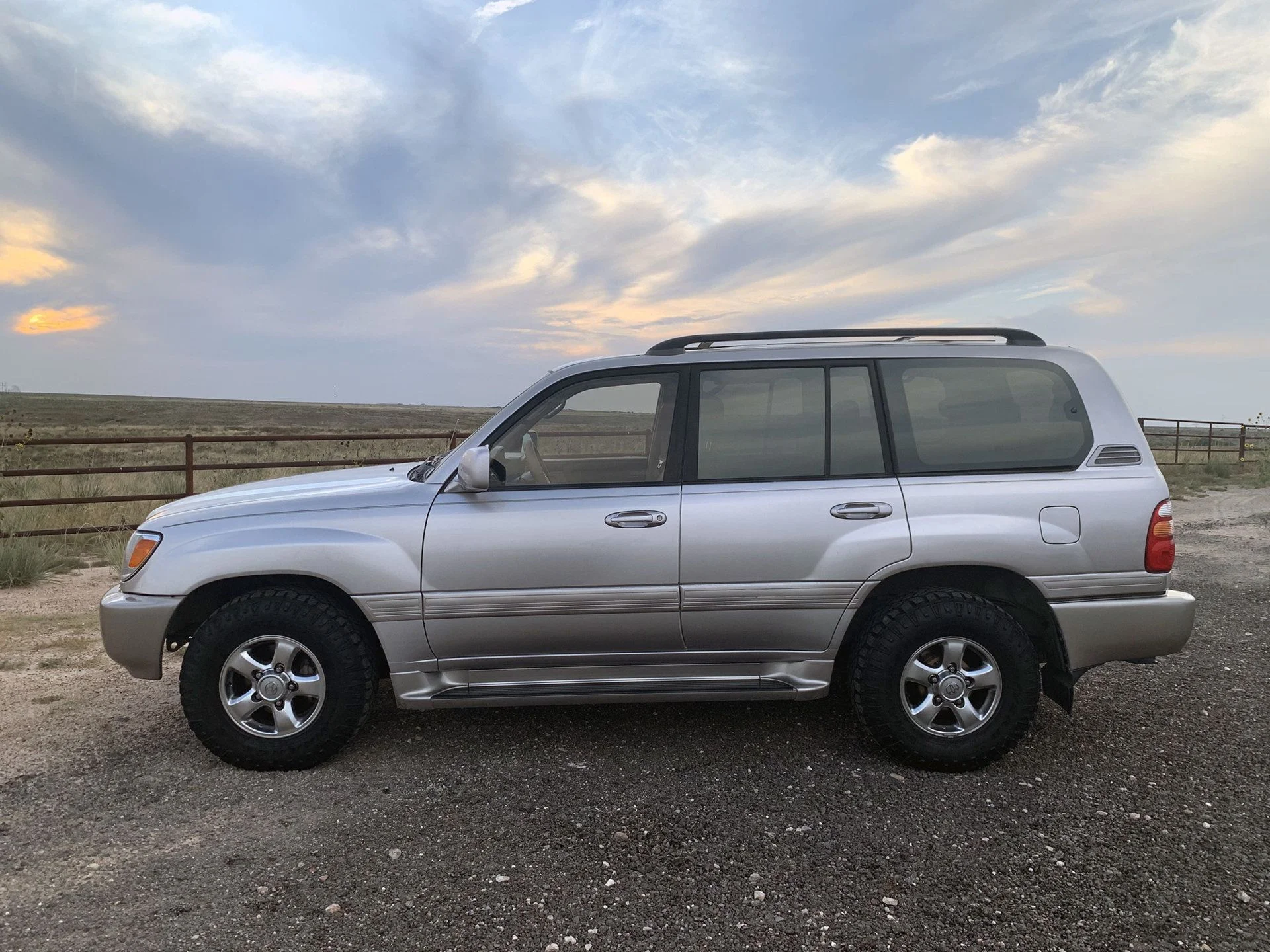 LandCruiser_2.jpg