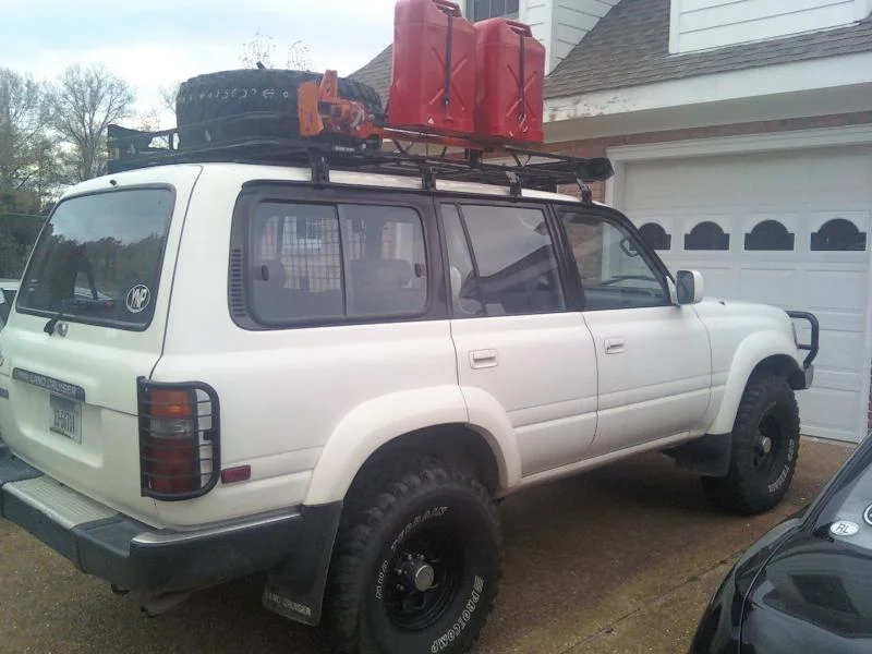 landcrusier2.webp