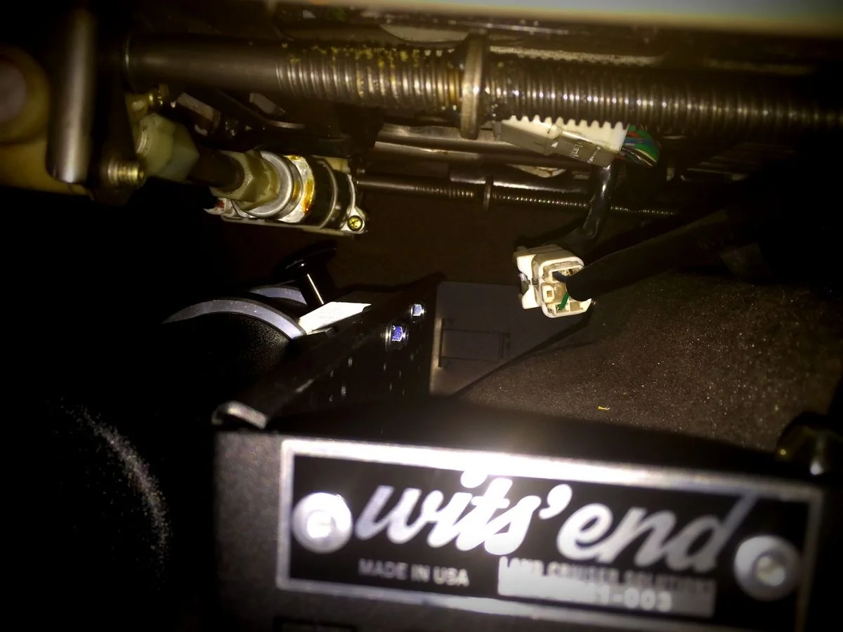 Landtank-mod-seat-forward.webp