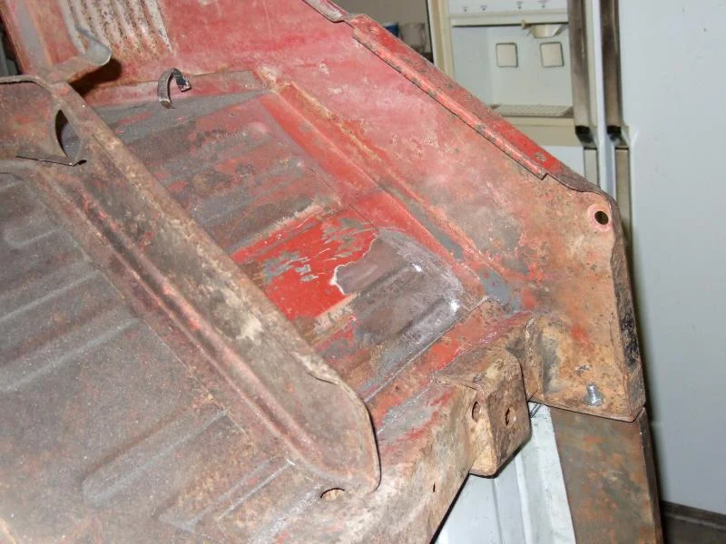 LC 051608 Cab 008small.webp