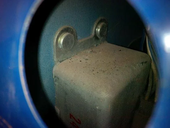 LC-20150329-075 - Fuel Control Relay Removal Pic 2 (Mud).webp