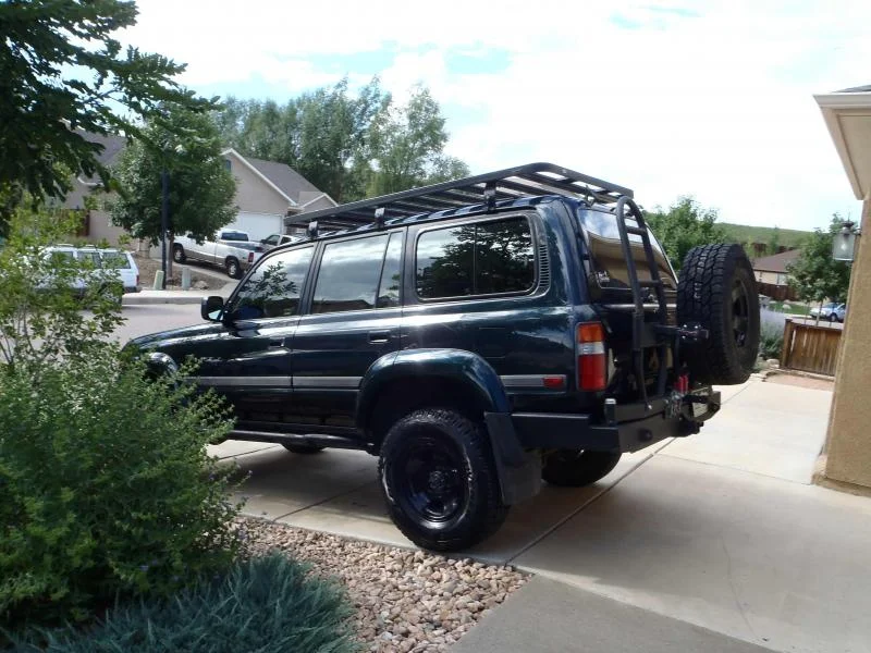 LC D side view.webp