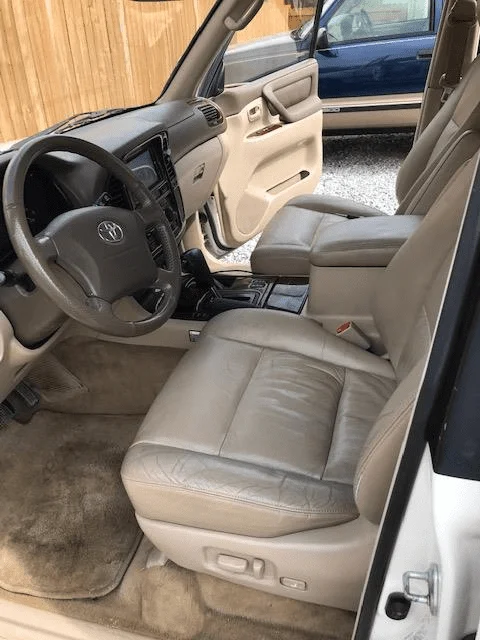 lc interior.webp