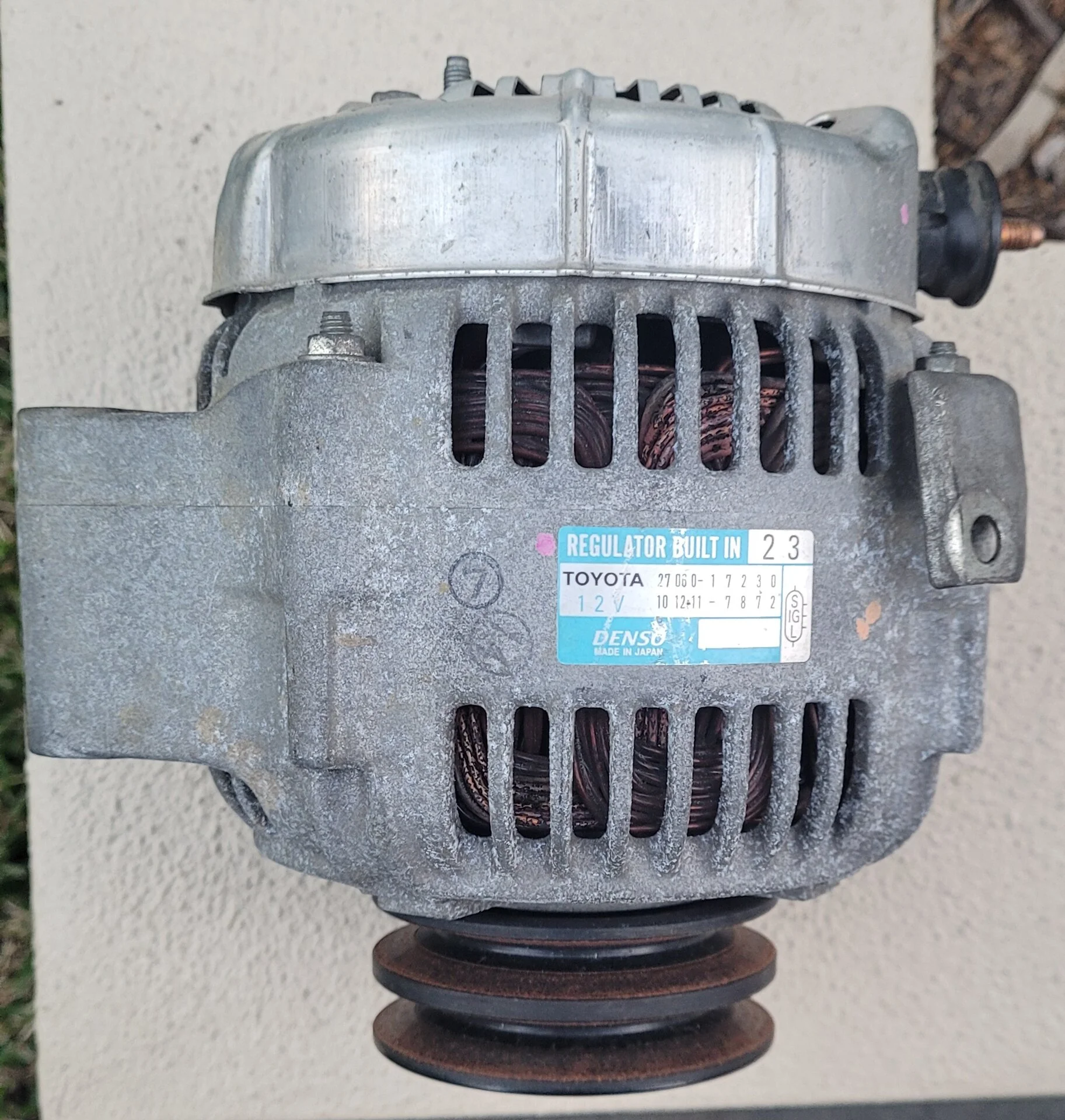 LC100 OEM Factory-fitted Alternator for 1HD-FTE.webp