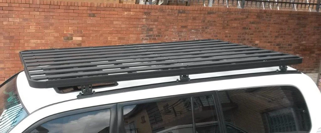 LC100-Roofrack-2.webp