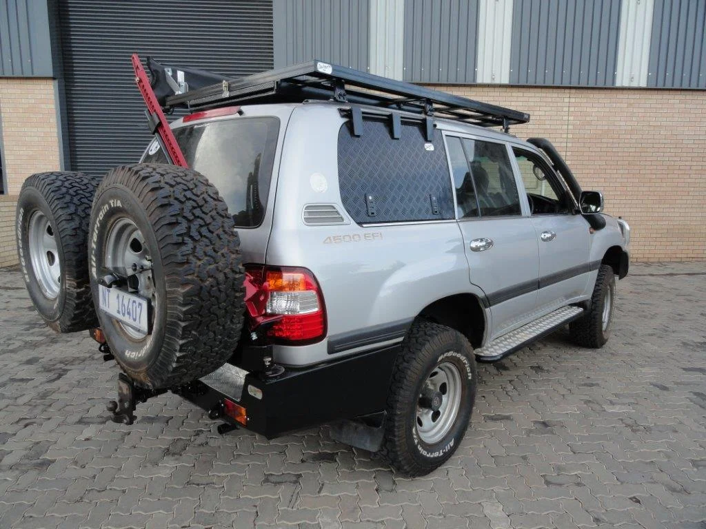 LC100-Roofrack.webp