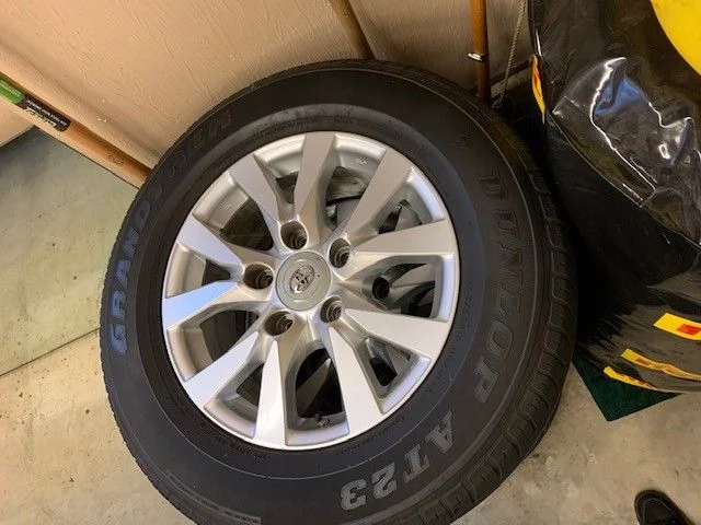 LC200 Wheels.jpg