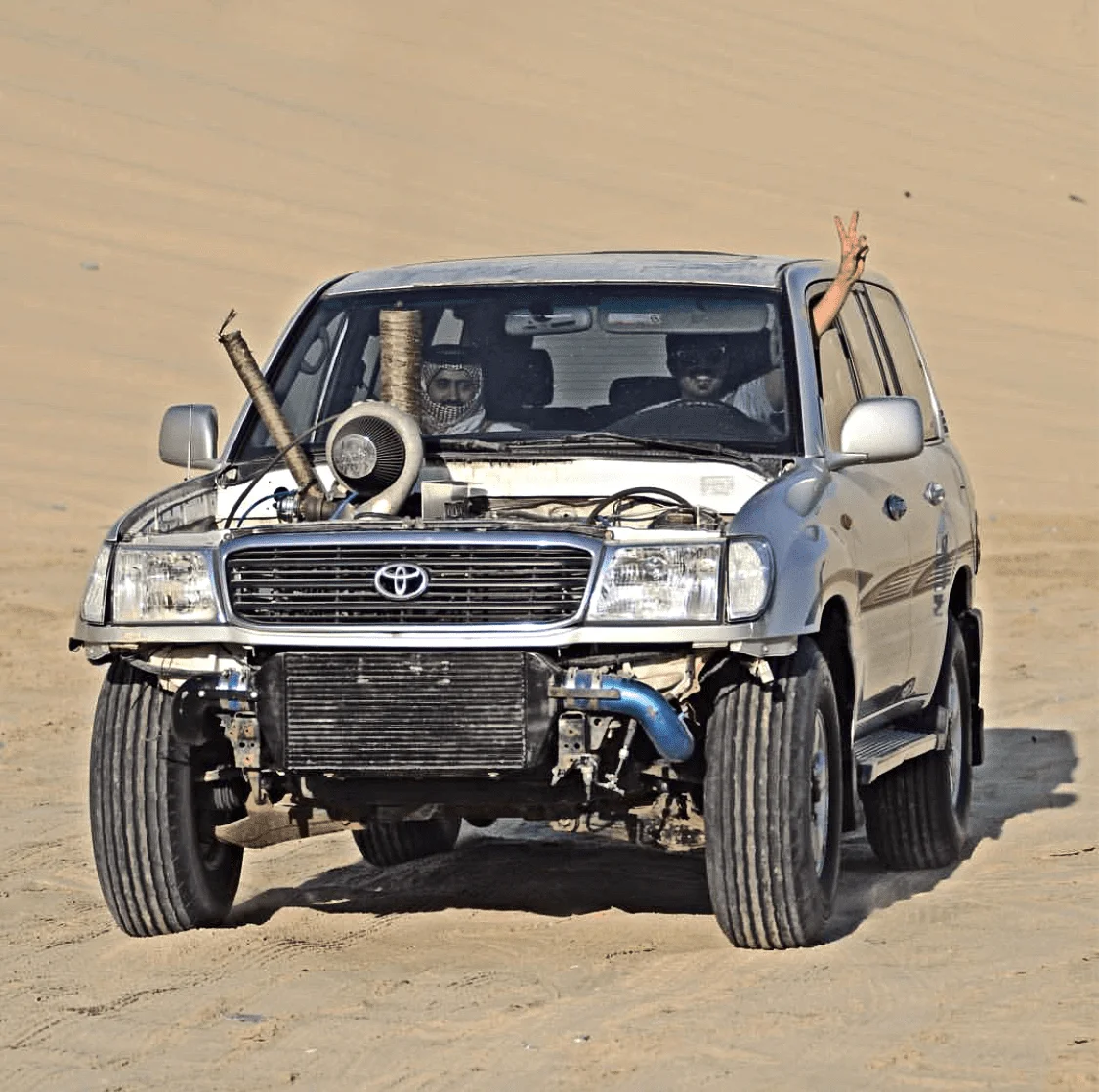 LC200_4.webp
