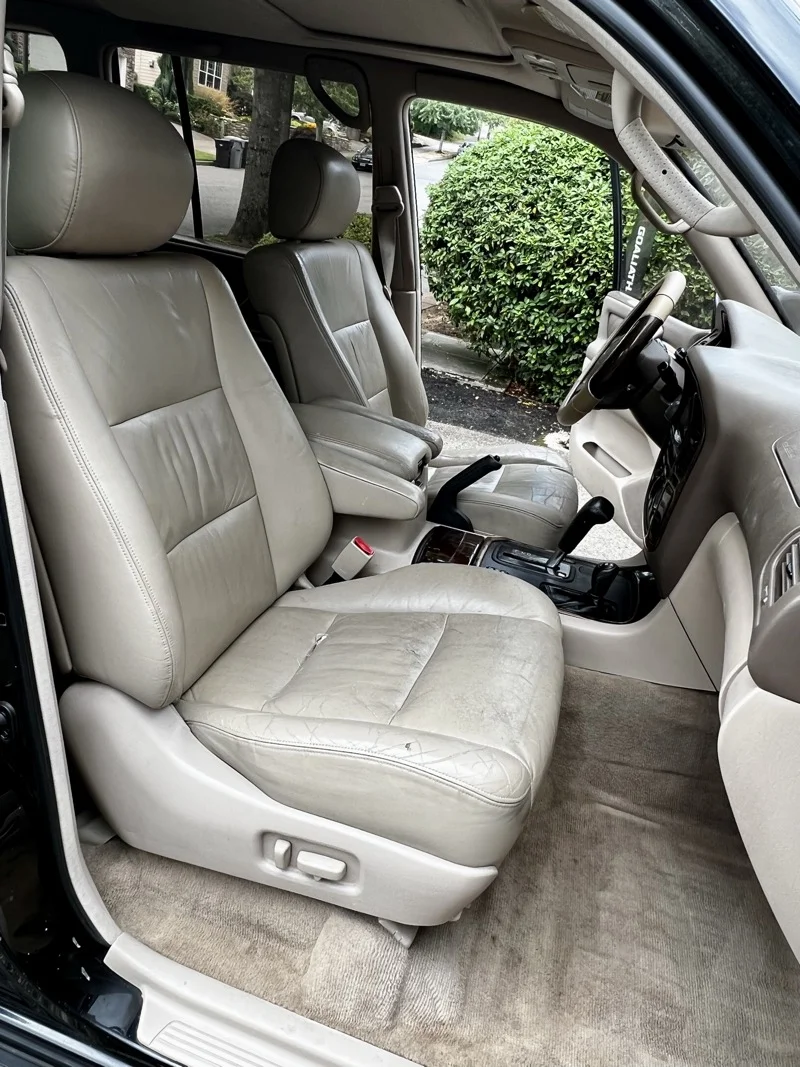LC_Passenter_Seat.jpg