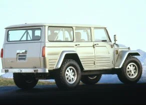Lcruiser_rear.webp