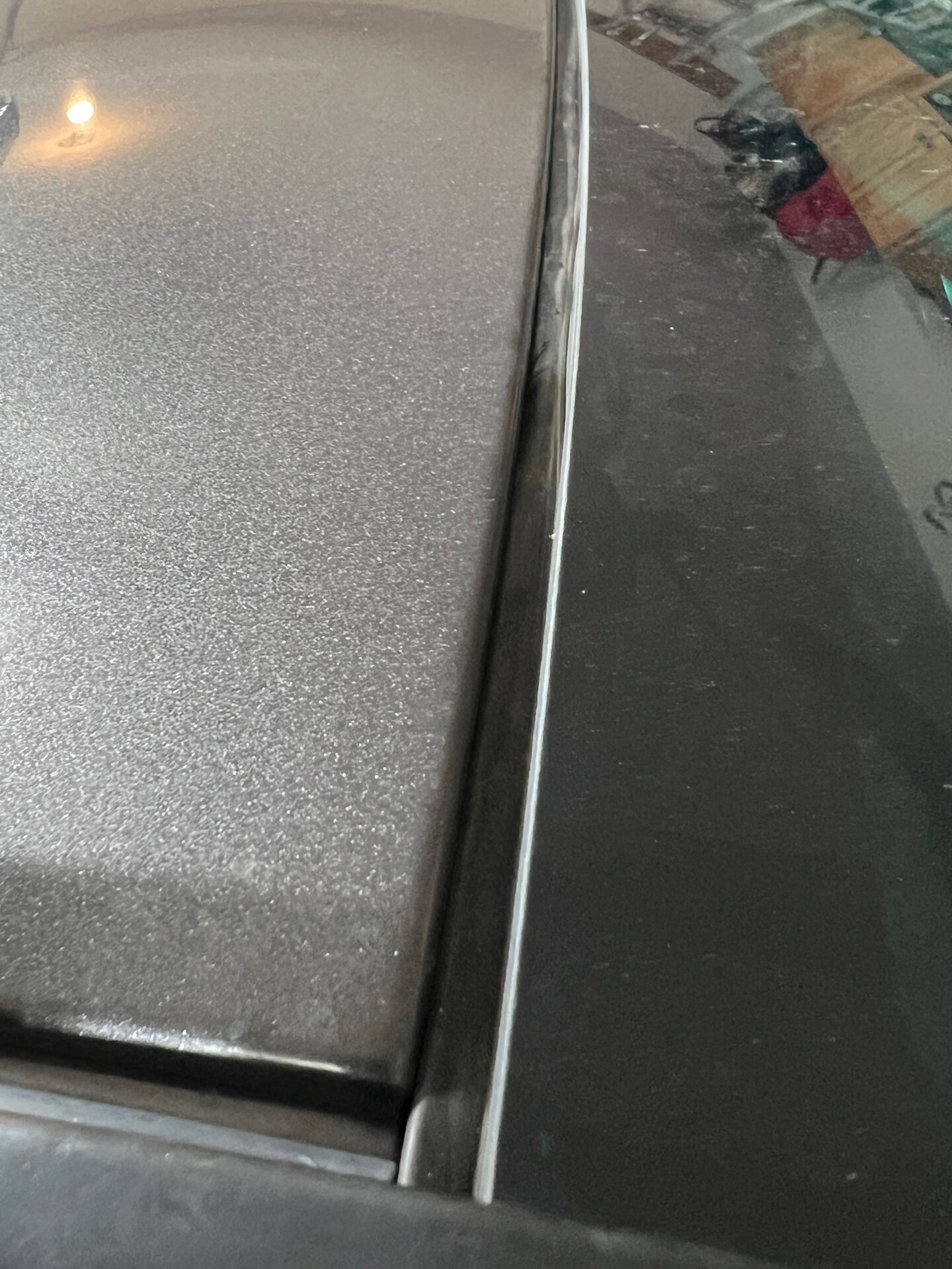 LCwindshield gasket.JPG