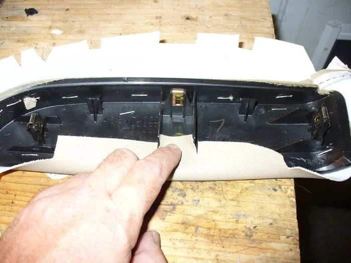 Leather Instal arm and Headrest 016.webp