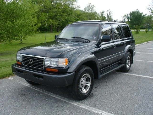 Lexus 001 (640 x 480).webp
