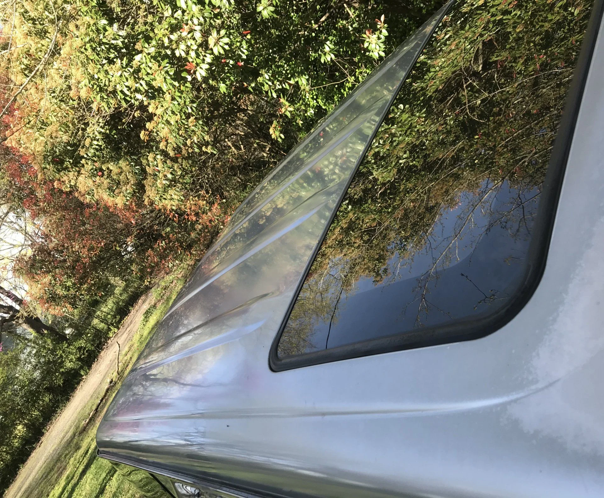 LJ78 Roof.jpg