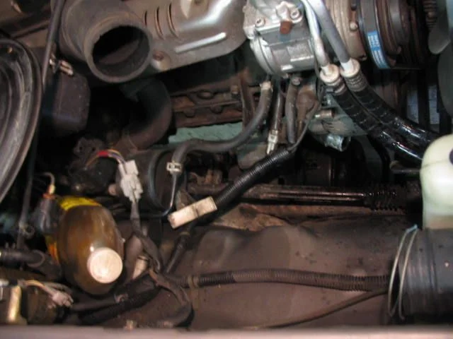 lower rad hose heater install HZJ77 002.webp