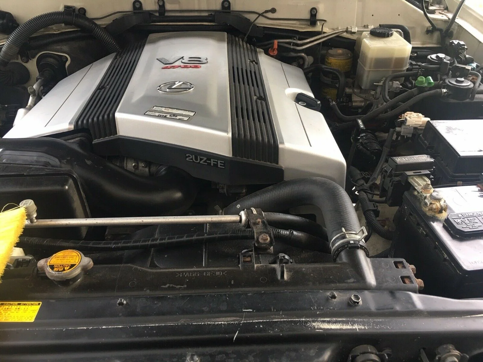 lx 470 10.webp